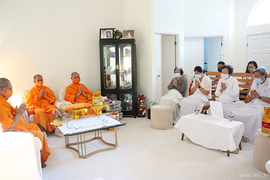 วัดพระธรรมกายฟลอริดา จัดปฏิบัติธรรมบ้านกัลยาณมิตรเมืองโฮโมซาซ่า  