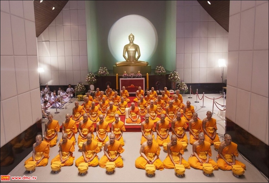 The Photo Collection of Vesak Day 2013 at Dhammakaya Temple