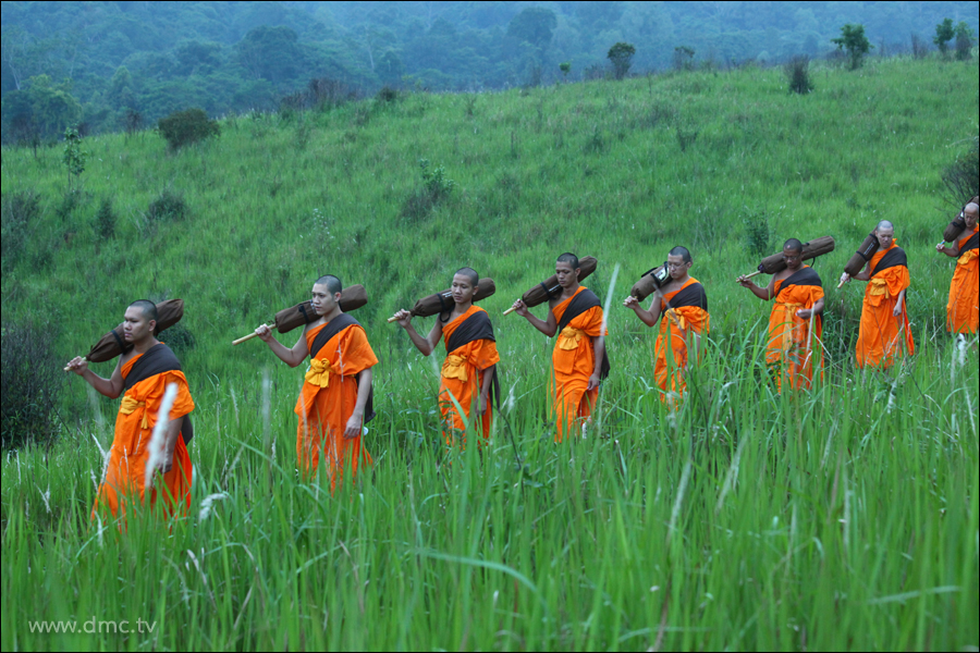 ธุดงค์ธรรมชัยพัฒนาวัดร้างให้เป็นวัดรุ่ง