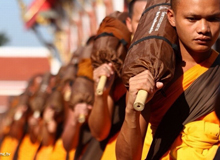 ธุดงค์ธรรมชัยทำให้รถติด หรือทำให้คนติดในรสพระธรรม