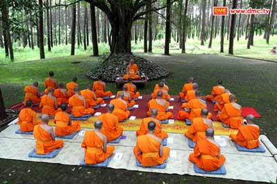 Conversation of Dhamma To The Occasion.