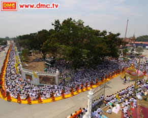 เกาะติดบรรยากาศธุดงค์ธรรมชัยอัญเชิญหลวงปู่