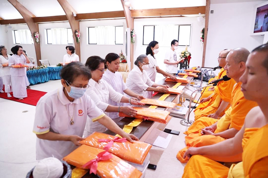 วัดพระธรรมกายซีแอตเติล จัดงานบุญวันอาทิตย์
