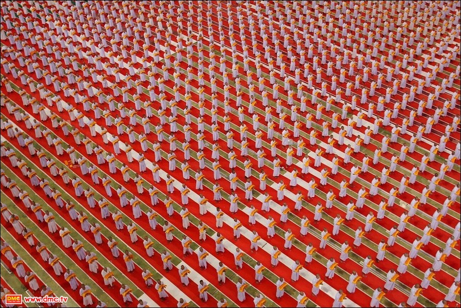 พิธีบรรพชาและคล้องอังสะธรรมทายาทในวันบรรพชา