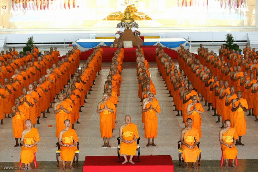 พิธีบรรพชาอุปสมบทหมู่ธรรมทายาท รุ่นเข้าพรรษา ปี 2559