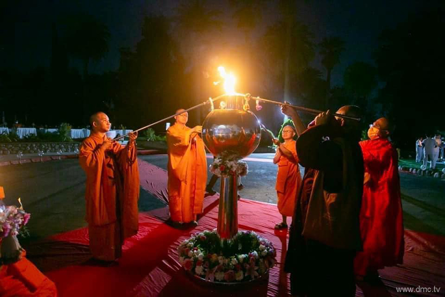 วัดพระธรรมกายแคลิฟอร์เนีย จัดงานวิสาขบูชานานาชาติ