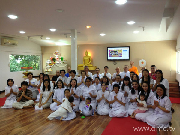 พิธีบูชาข้าวพระ ณ ศูนย์ปฏิบัติธรรมบรูไน
