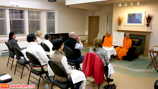 วัดพระธรรมกายซีแอตเติล จัดปฏิบัติธรรมชาวท้องถิ่น