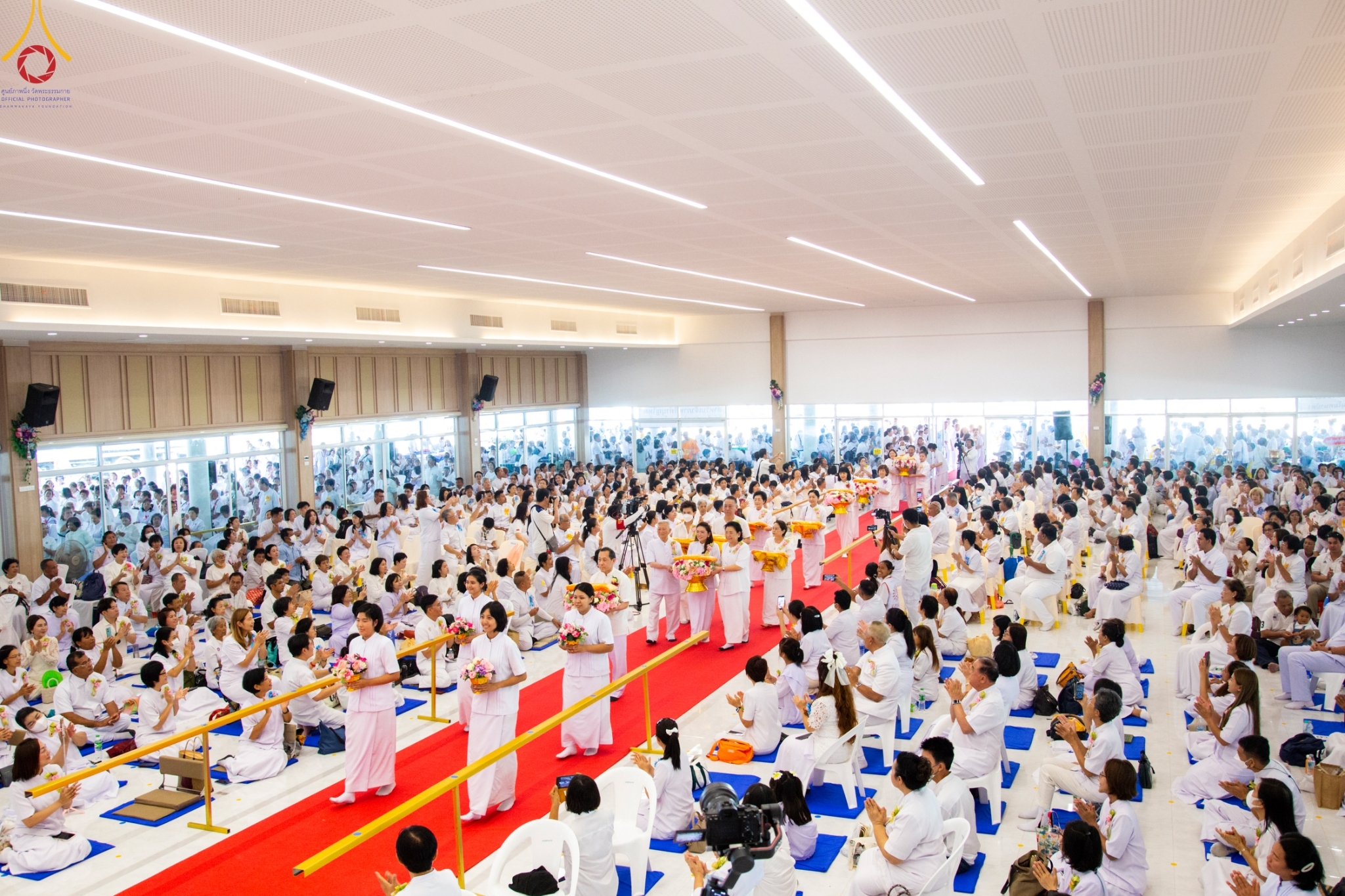 พิธีทอดผ้าป่าฉลองมหารัตนเจดีย์สิริปทุมสวรรค์ ณ ศูนย์ปฏิบัติธรรมภาคใต้ จ.สงขลา