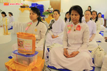 วัดพระธรรมกายแฟรงก์เฟิร์ต ได้จัดงานบุญมาฆบูชาขึ้น