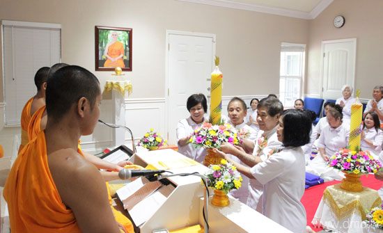 วัดพระธรรมกายเทนเนสซี จัดพิธีถวายเทียนพรรษามหามงคล