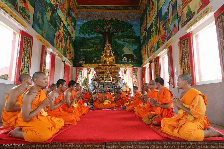 พิธีบรรพชาอุปสมบทหมู่พระพี่เลี้ยงรุ่นเข้าพรรษา