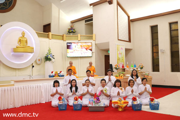 วัดพระธรรมกายแคนซัส จัดพิธีบูชาข้าวพระ