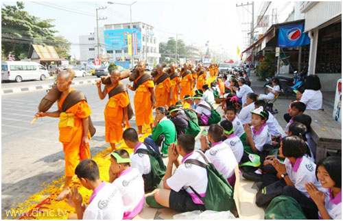 เกาะติดสถานการณ์ธุดงค์ธรรมชัยเส้นทางพระผู้ปราบมาร วันที่ 3 มกราคม พ.ศ. 2557