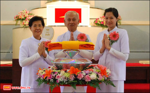 หวิดล้มละลาย