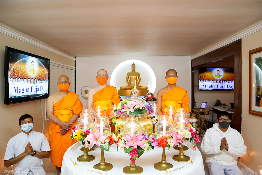 วัดภาวนาซานดิเอโก จัดพิธีจุดมาฆประทีปออนไลน์