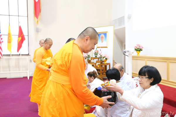 วัดพระธรรมกายออเรกอน จัดงานบุญครบรอบ 111 ปี คุณยายอาจารย์