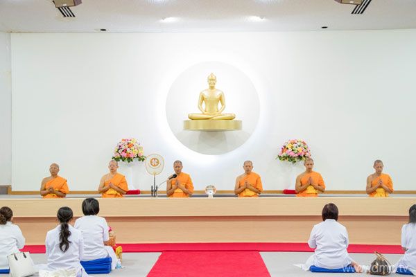 วัดพระธรรมกายมินเนโซตา จัดงานบุญวันอาทิตย์