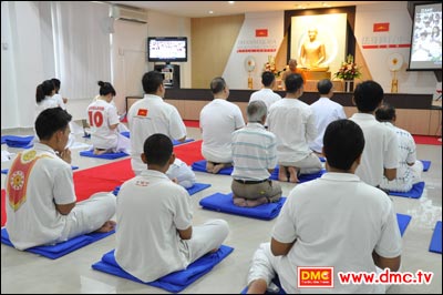 ศูนย์ปฏิบัติธรรมกัวลาลัมเปอร์ ประเทศมาเลเซีย จัดปฏิบัติธรรม ปล่อยสัตว์ปล่อยปลาและนก