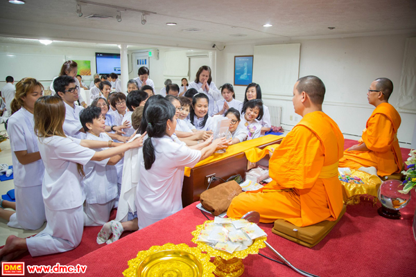 วัดพระธรรมกายดีซีจัดพิธีบูชาข้าวพระเดือนกรกฎาคม