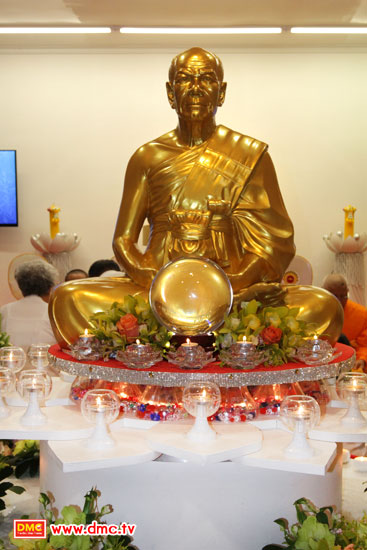วัดพระธรรมกายโอ๊คแลนด์ จัดงาน 132 ปี พระมงคลเทพมุนี