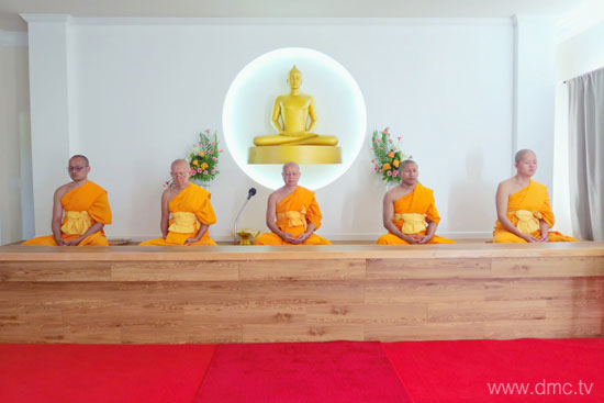 วัดพระธรรมกายปาล์มบีช จัดงานบุญวันคุ้มครองโลก