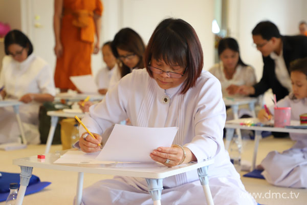 วัดพระธรรมกายเดนมาร์ก จัดสอบธรรมศึกษา