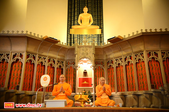 วัดพระธรรมกายสกอตแลนด์ จัดงานบุญบูชาข้าวพระอาทิตย์ต้นเดือน