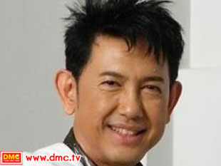 แนะนำนักร้องเพลงรักหลวงพ่อไม่ต้องรอสิบโมง
