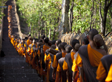 ธุดงค์ธรรมชัย ... พุทธประเพณีคู่พุทธมหานคร