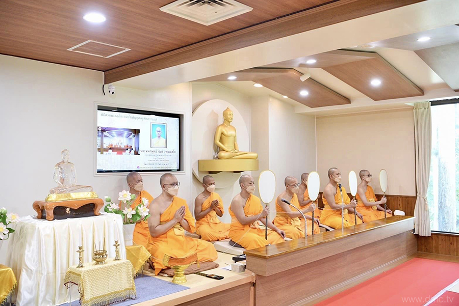วัดพระธรรมกายกุมมะ จัดพิธีทอดผ้าป่าสมทบกฐิน