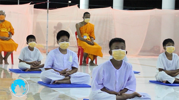 บรรยากาศรายงานตัวว่าที่สามเณร  ณ ธุดงคสถานอำนาจเจริญ