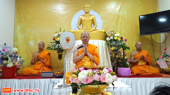 ศูนย์ปฏิบัติธรรมยูเออี จัดงานบุญวันวิสาขบูชา