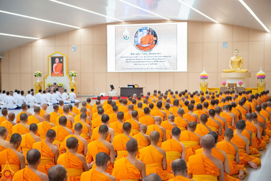 วัดพระธรรมกาย จัดพิธีเจริญพระพุทธมนต์ถวายสมเด็จพระสังฆราช