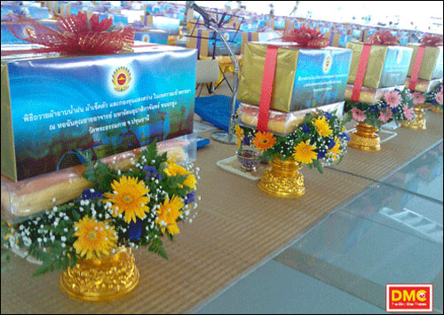 The Ceremony of offering the light, umbrellas, and Monastic Bath Clothes on Asalha Puja Day 2012