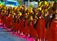 ‘Dhammakaya Dhutanga’ 6-Provinces -365 Kilometers to welcome the Year of 2012