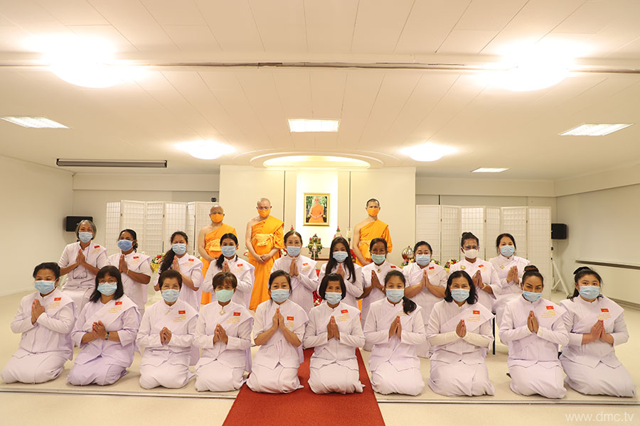 วัดพระธรรมกายเดนมาร์ก จัดงานบุญวันธรรมชัย
