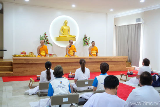 วัดพระธรรมกายปาล์มบีช จัดงานบุญวันอาทิตย์