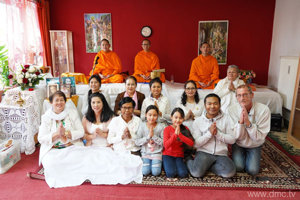 วัดพระธรรมกายบาวาเรีย จัดปฏิบัติธรรมบ้านกัลยาณมิตร