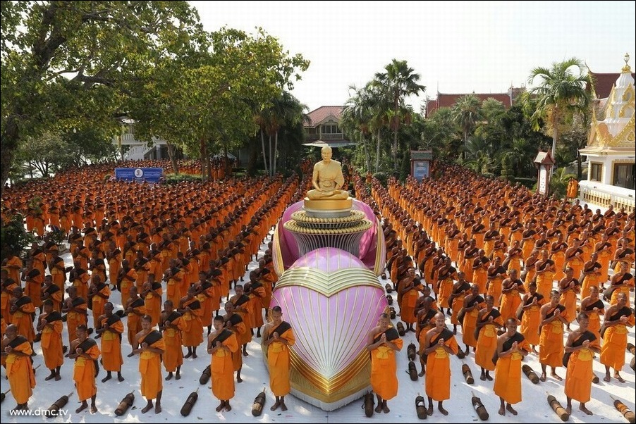 The Photo Collection of the 2013 Dhammachai Dhutanga on January 19th, 2013