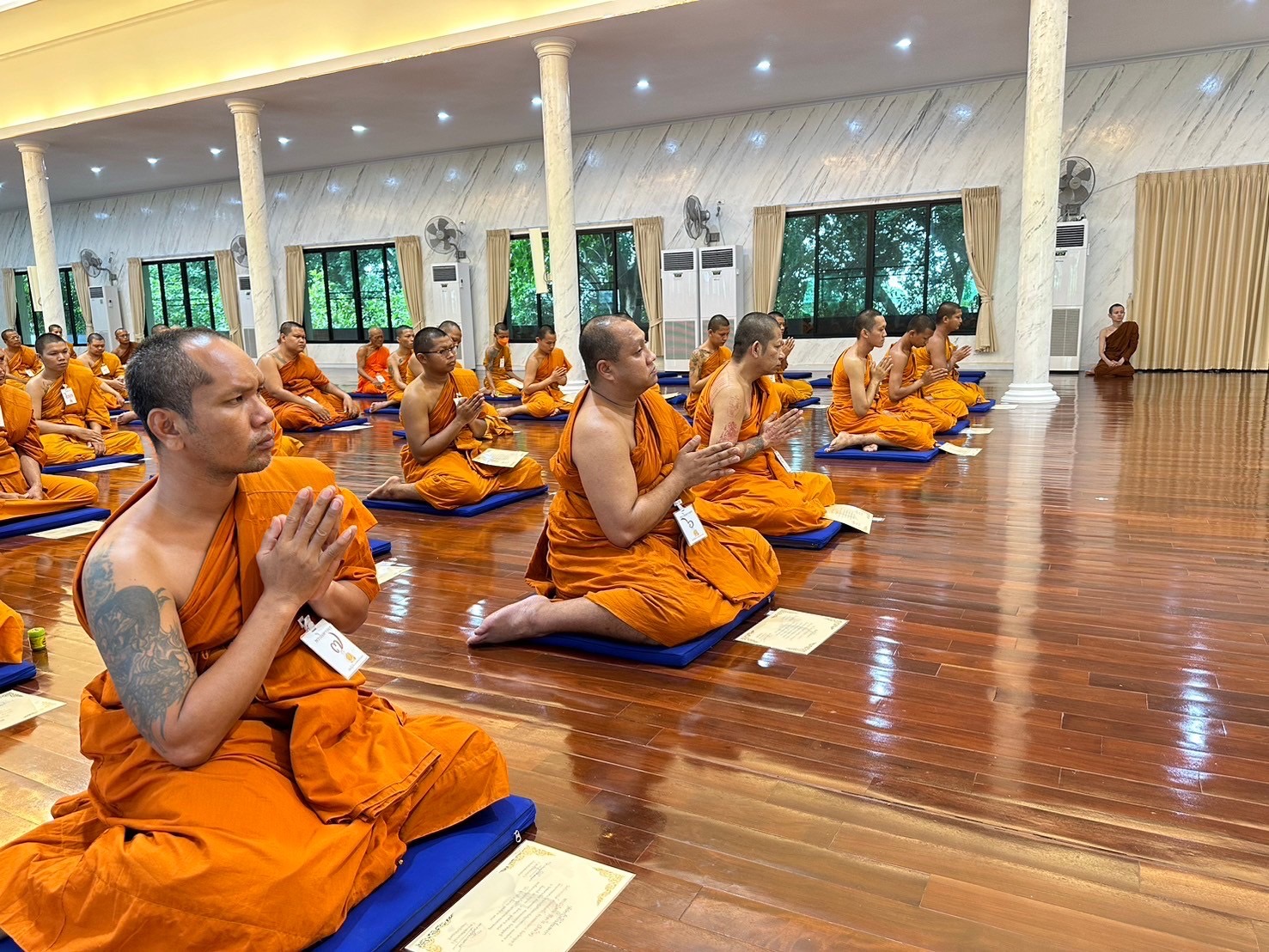 อบรมวิปัสสนากัมมัฏฐานสำหรับพระนวกะ  วัดหัตถสารเกษตร จังหวัดปทุมธานี