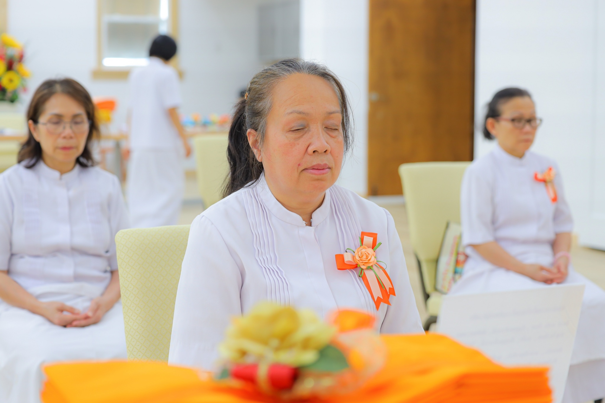 วัดพระธรรมกายแคนซัส จัดพิธีถวายกองบุญการศึกษา
