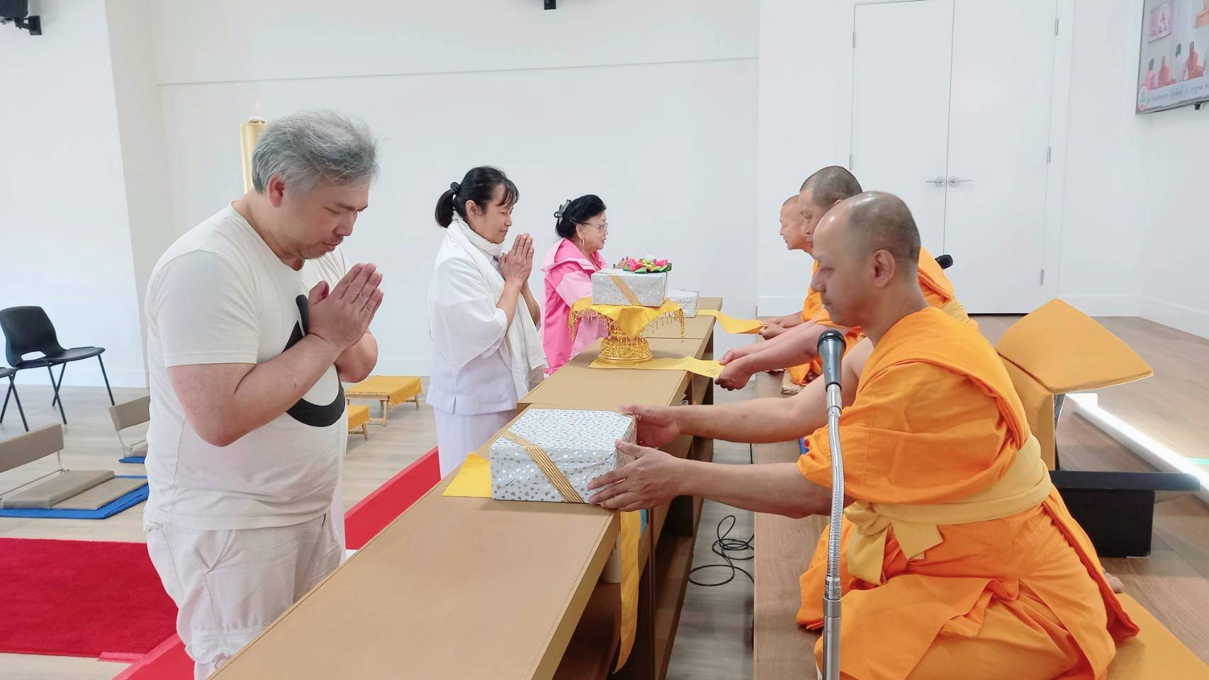 วัดพระธรรมกายแวนคูเวอร์ จัดกิจกรรมงานบุญวันอาทิตย์