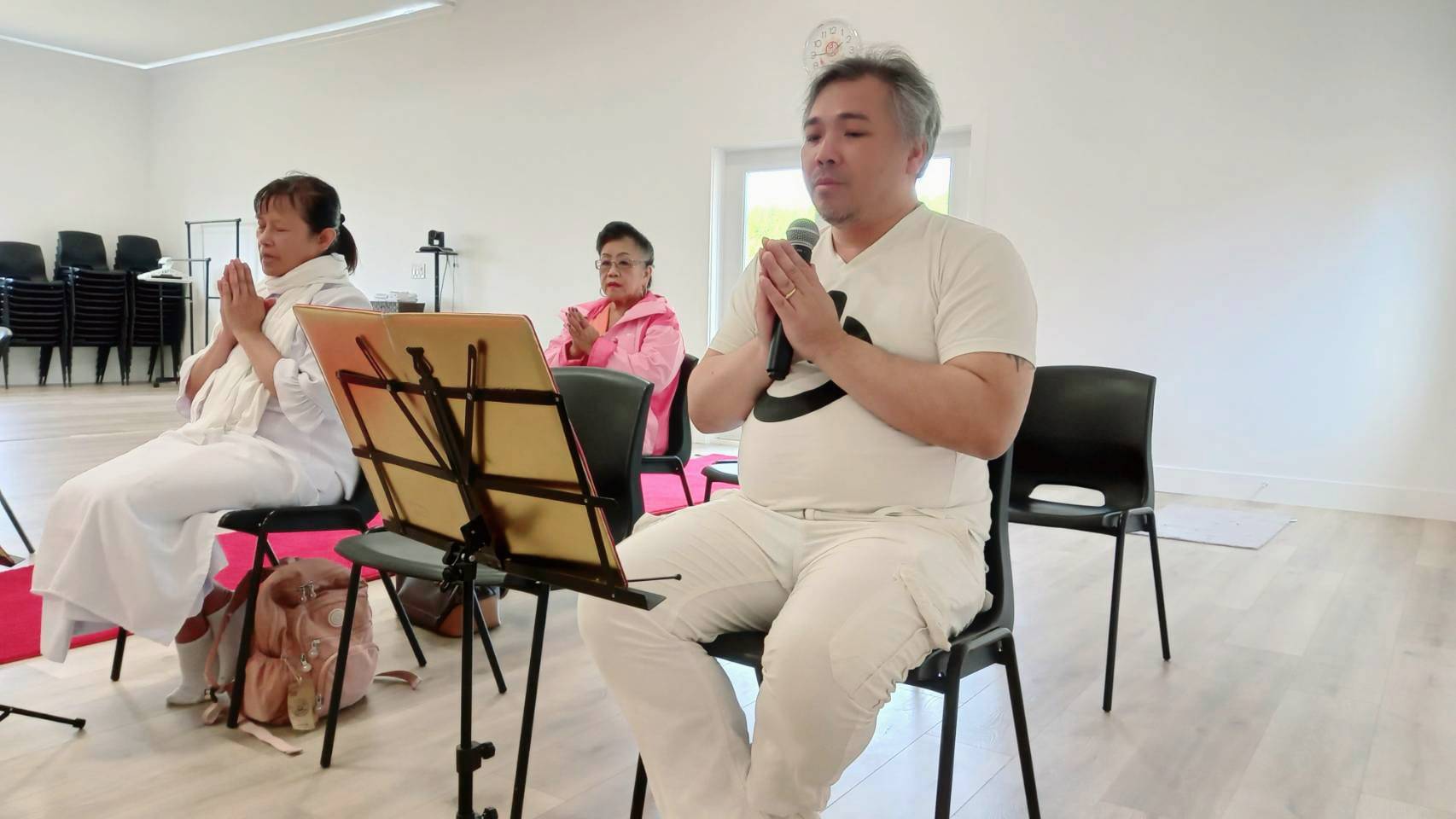 วัดพระธรรมกายแวนคูเวอร์ จัดกิจกรรมงานบุญวันอาทิตย์