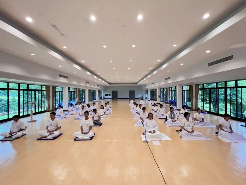 โครงการปฏิบัติธรรมกุหลาบสวรรค์ ณ สวนป่าหิมวัต์ ภูเรือ