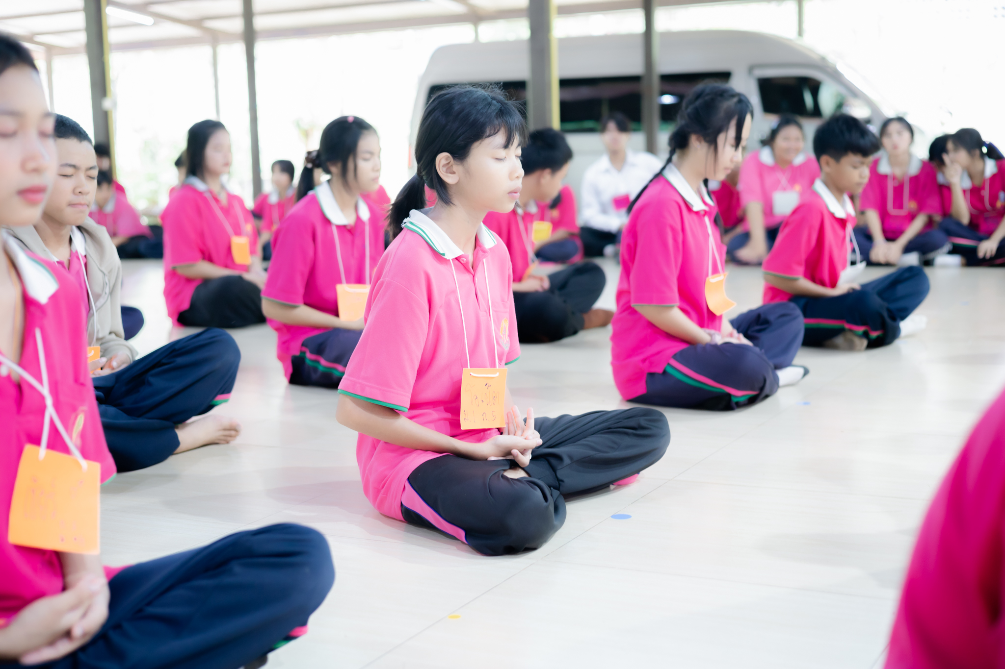 ศูนย์ปฏิบัติธรรมแก้วเมืองเลย  จัดอบรมศีลธรรมโรงเรียนผาสามยอดวิทยาคม