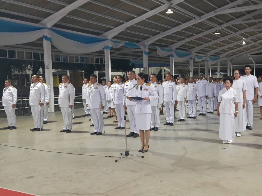 คณะสงฆ์และพสกนิกรอำเภอคลองหลวงร่วมจัดกิจกรรมเฉลิมพระเกียรติสมเด็จพระพันปีหลวง เนื่องในวันแม่แห่งชาติ
