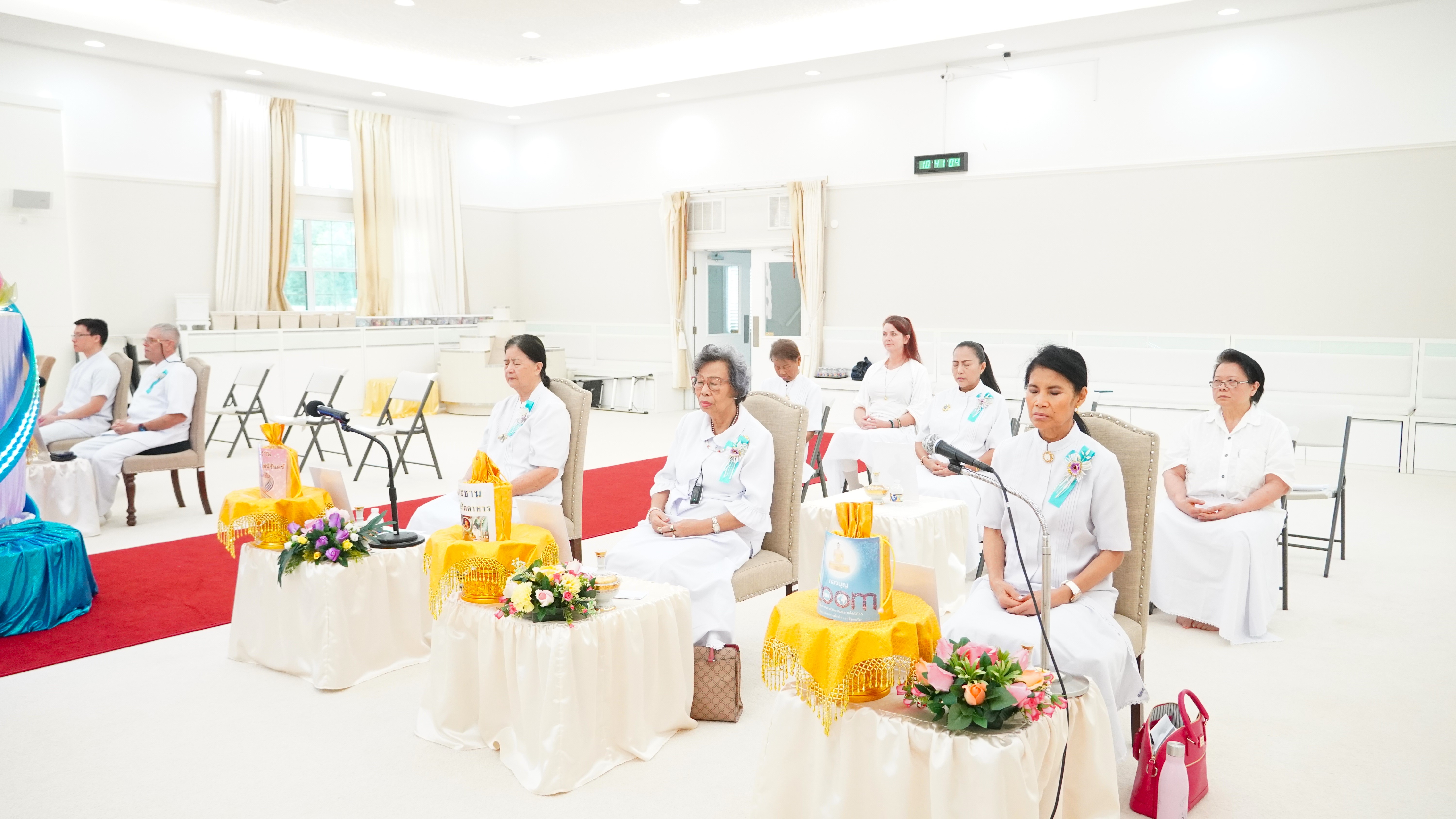 วัดพระธรรมกายฟลอริดา จัดพิธีจุดเทียนใจไฟนิรันดร์อนันตชัย
