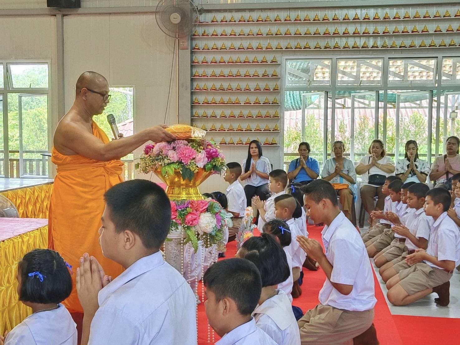 โรงเรียนเทศบาล 5 วัดประชาภิรมย์ เข้าค่ายคุณธรรมจริยธรรม