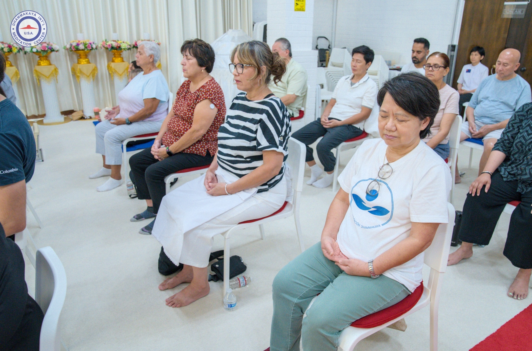 วัดพระธรรมกายแคลิฟอร์เนีย จัดกิจกรรมฝึกนั่งสมาธิให้กับชาวท้องถิ่น